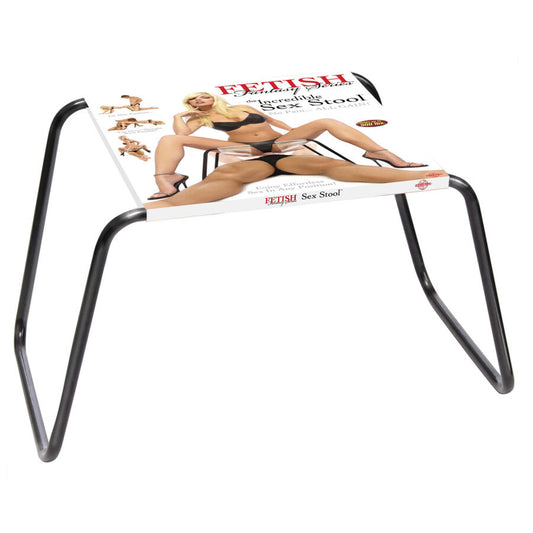 Scaun Erotic, Fetish Fantasy Series, Capacitate 136 Kg, Dimensiuni 61 x 43 x 38 CM